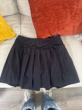 Tommy Bahama Black Pleated Skater Skirt